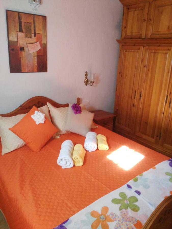Chalet Ruta Las Lagunetas เบกา เด ซานมาเตโอ ภายนอก รูปภาพ
